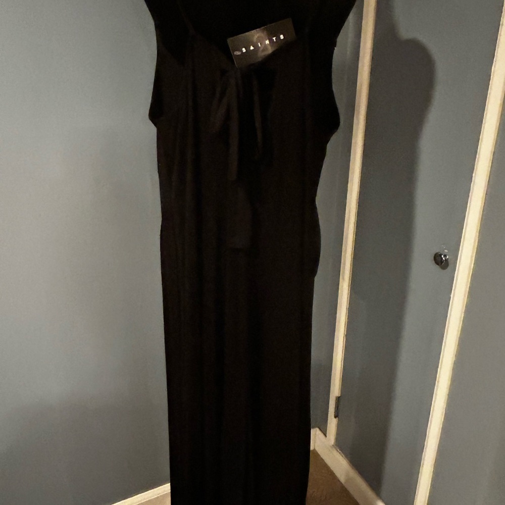 Stylish Black Tie-Front Top
